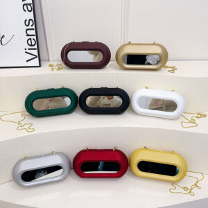 New Style Shoulder Bag With Chain Strap, Fashionable Versatile, Suitable For Commuting, Travel, And Body Use.