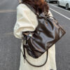 Brown + pendant