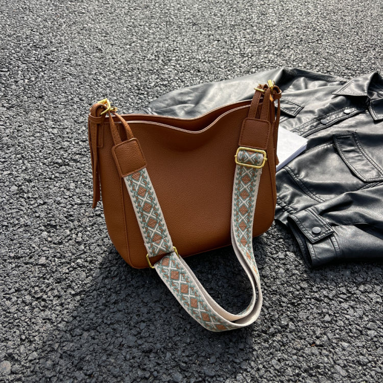 Women's handbag, women's tote crossbody, single shoulder, casual bag, versatile - Image 4
