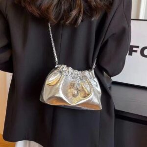 High-Quality Summer Small For Women 2026 New Silver Crossbody With Design Sense, Pleated Chain Cloud Bag