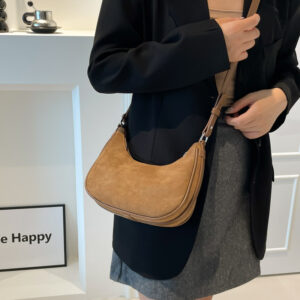 2026 Fall/Winter High-End New Fashion Bag, Single-Shoulder Suede Niche Handbag, Crescent Bag