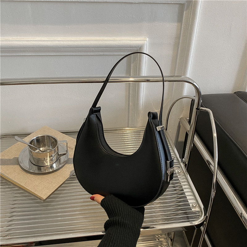 Trendy Fashion Single Shoulder Underarm For Women 2026 Summer New Simple Casual Bag