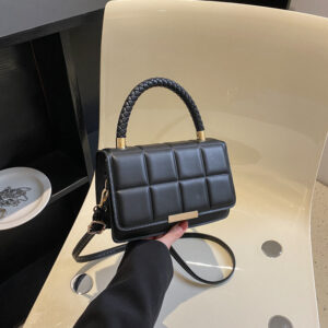 Women’s 2026 Spring/Summer New Vintage Fashion Quilted Crossbody Small Square Simple Textured Shoulder Bag