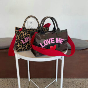 Tote – Fashionable Animal Print & Camo Shoulder Bag For Women, Trendy Polyester Casual Handbag (Leopard
