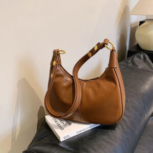New Trendy Cross-Border Hot-Selling Versatile Underarm Korean Style Oil Wax Leather Factory Wholesale Commuting Single