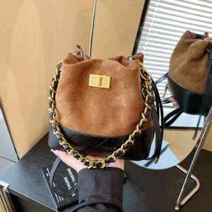 Autumn And Winter Retro Color-block Suede For Women, 2026 New Fashion Quilted Crossbody Bag, Chain Handbag, Bucket Bag