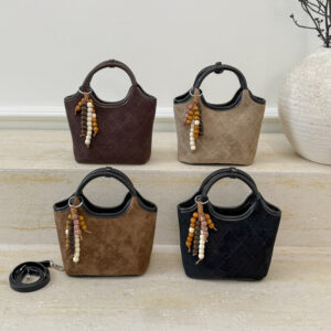 Light Handheld Bucket For Women 2026 Autumn New Fashion Plaid Shoulder Commuting Versatile Crossbody Bag