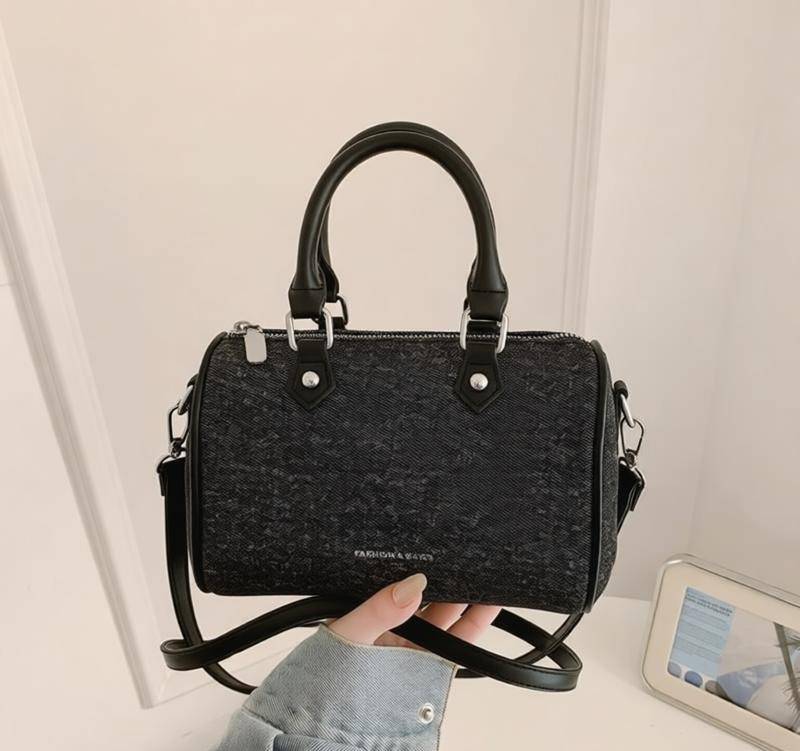 Luxury Women's Denim Handbag New Style Crossbody Shoulder Bag For Everyday Use Boston Pillow Design - Image 10