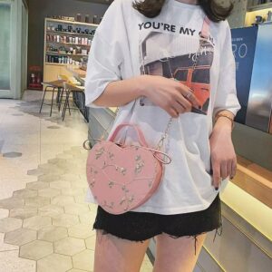 Summer 2026 New Single Shoulder Bag Lace Embroidery Heart Commuter Women Ins Fashion Ladies Handbag