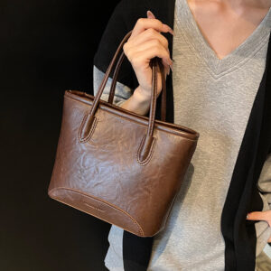 This Year’s Popular Retro For Women Is A Large-capacity 2026 New Autumn Winter Casual Crossbody And Hand-held Bucket Bag