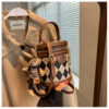 Brown + pendant (promote)