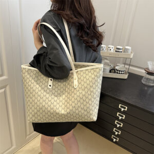 2026 New Women’s Simple Fashion Letter Print Shoulder Tote Bag
