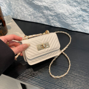 Quilted Chain For Women Spring Summer 2026 New Fashion High-end Ins Style Crossbody Versatile Mini Square Bag