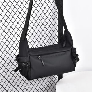 Street men’s shoulder large capacity waterproof crossbody couple fashion casual messenger bag