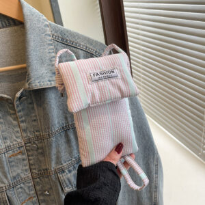 New Plush Lightweight Versatile Commuter Crossbody For Women, Light Luxury Niche Design With A Sense Of Sophistication,