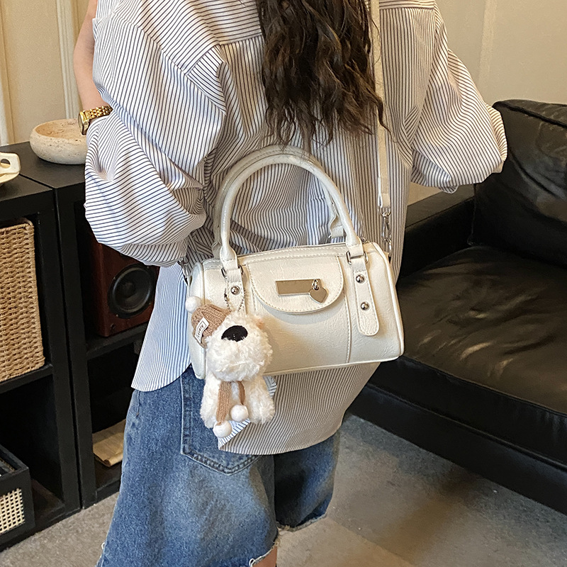 Women's Handbag Pillow Niche High Value Boston Cute Commuter Shoulder Crossbody Bag For Spring - Image 3