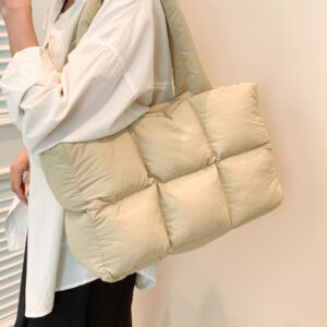 Women’s Underarm 2026 New Versatile Shoulder Down Jacket Large Capacity Fashionable Handheld Tote Bag