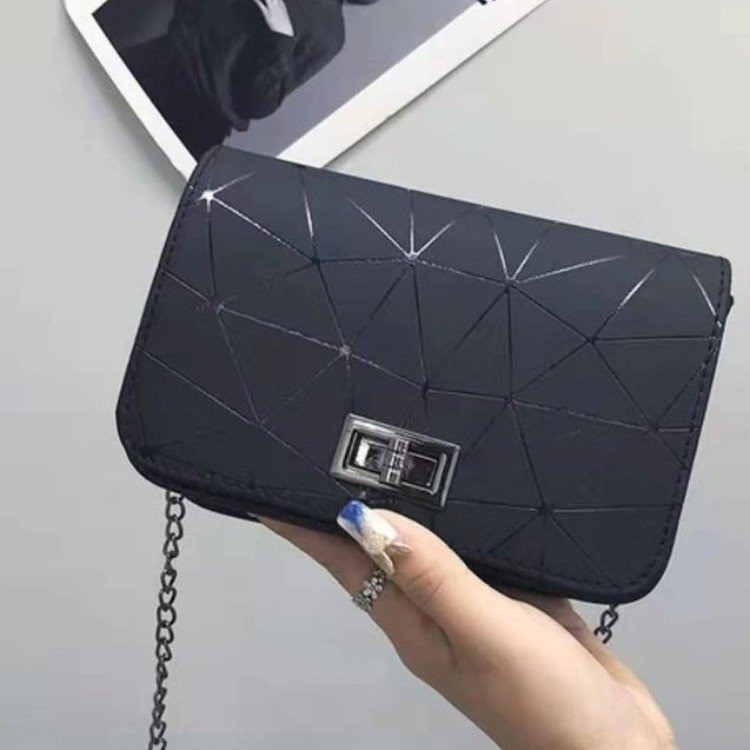 for Women 2026 New Quilted Small Square Fashion Chain Shoulder Crossbody Bag Bags - Image 4
