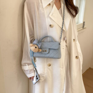 Fresh And Stylish Women’s 2026 New Fashion Quilted Shoulder Unique Chain Crossbody Bag, Textured Small Square Bag