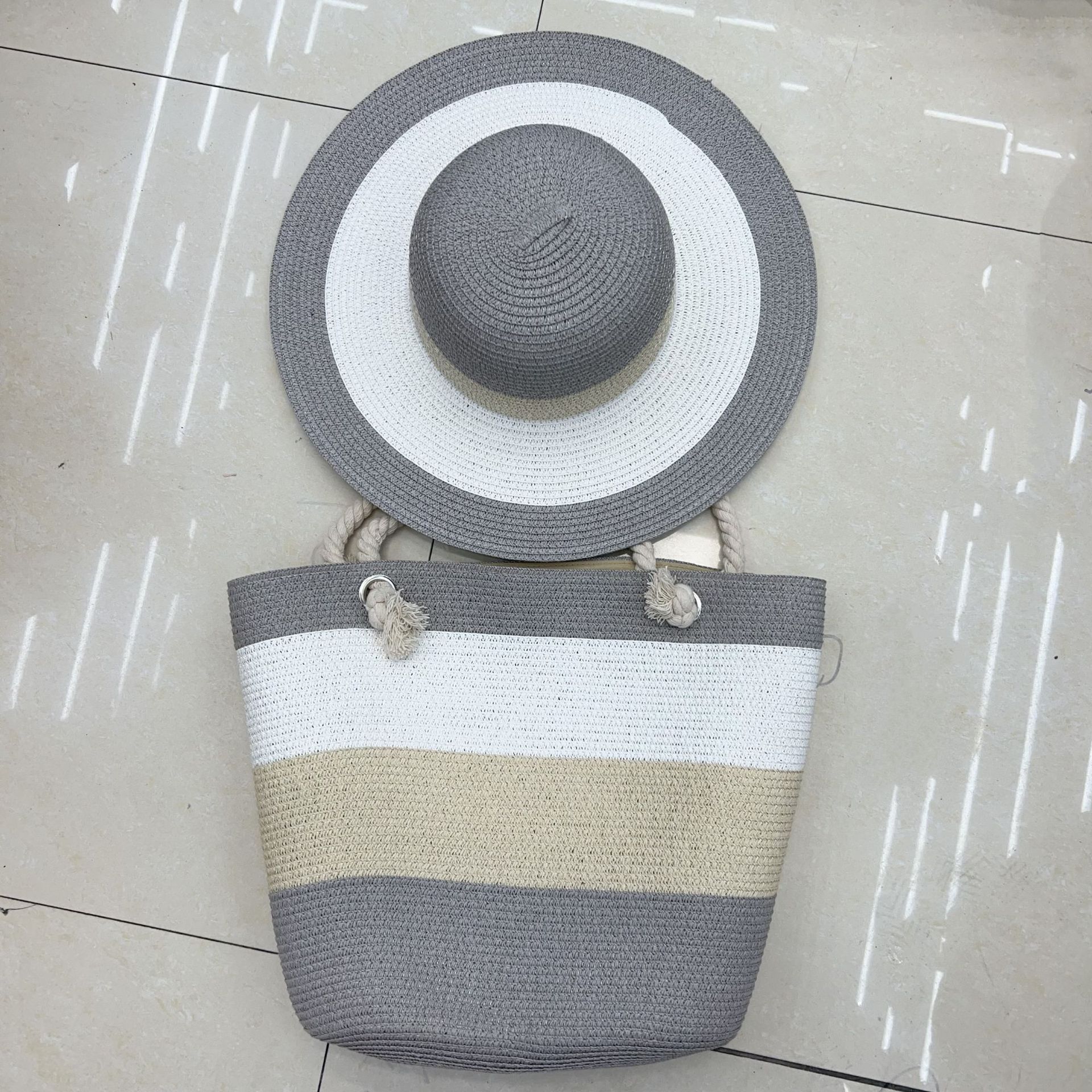 Summer Women's Colorful Patchwork Beach Bag Straw Hat Fashion In Stok - Image 3