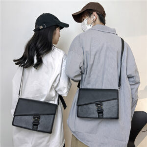 Snake Print High-End Messenger Men Design Trendy Crossbody Bag For Women Light Luxury Worthy