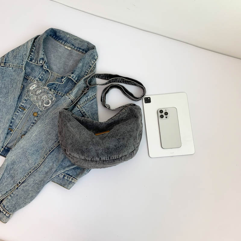Women's New Shoulder Simple Ladies Denim Dumpling College Student Fashion Canvas Bag - Image 3