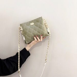 Trendy Small For Women 2026 New Spring Summer Fashionable Versatile Quilted Chain Crossbody Bucket Bag