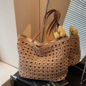Large-capacity Straw Women, 2026 New Model, Handmade Woven Bag, Fashionable For Seaside Vacations And Commuting,
