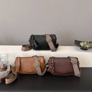 Cross-border Retro Small Square Women, Solid Color Texture, Single Shoulder Pillow Bag, Light French Style,
