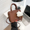 Brown without pendant
