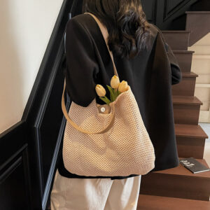 Straw Woven For Women New Fashionable Beach Trendy Simple Basket Underarm Bag