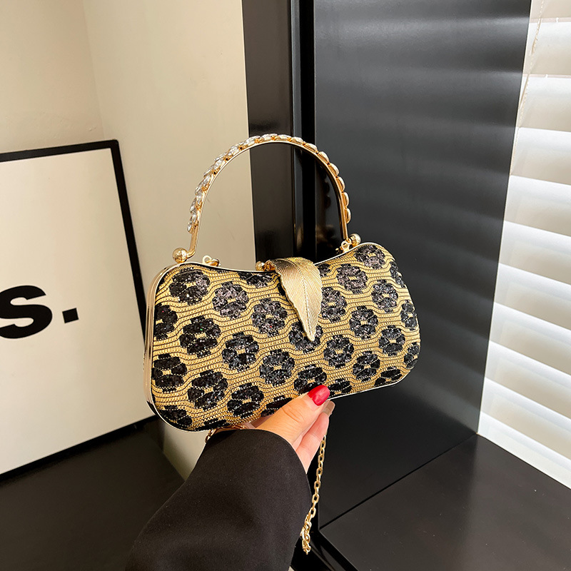 Handbag Trendy Crossbody Party Fashion Shoulder Chain Lock Women's Bag - Image 10