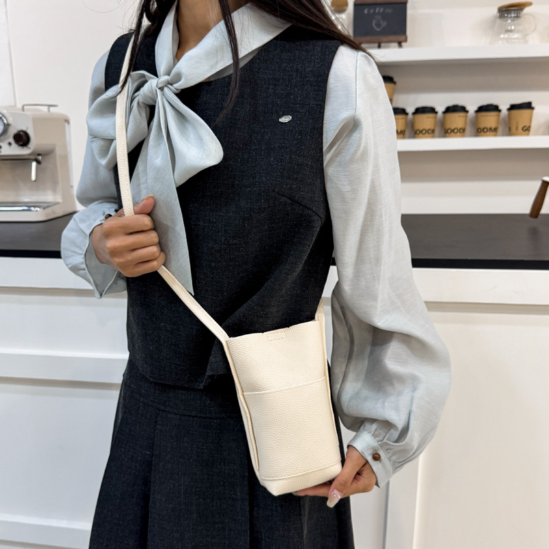 2026 New Summer High-Value Fashion Crossbody Small Women's Phone Exquisite Mini Bag - Image 4