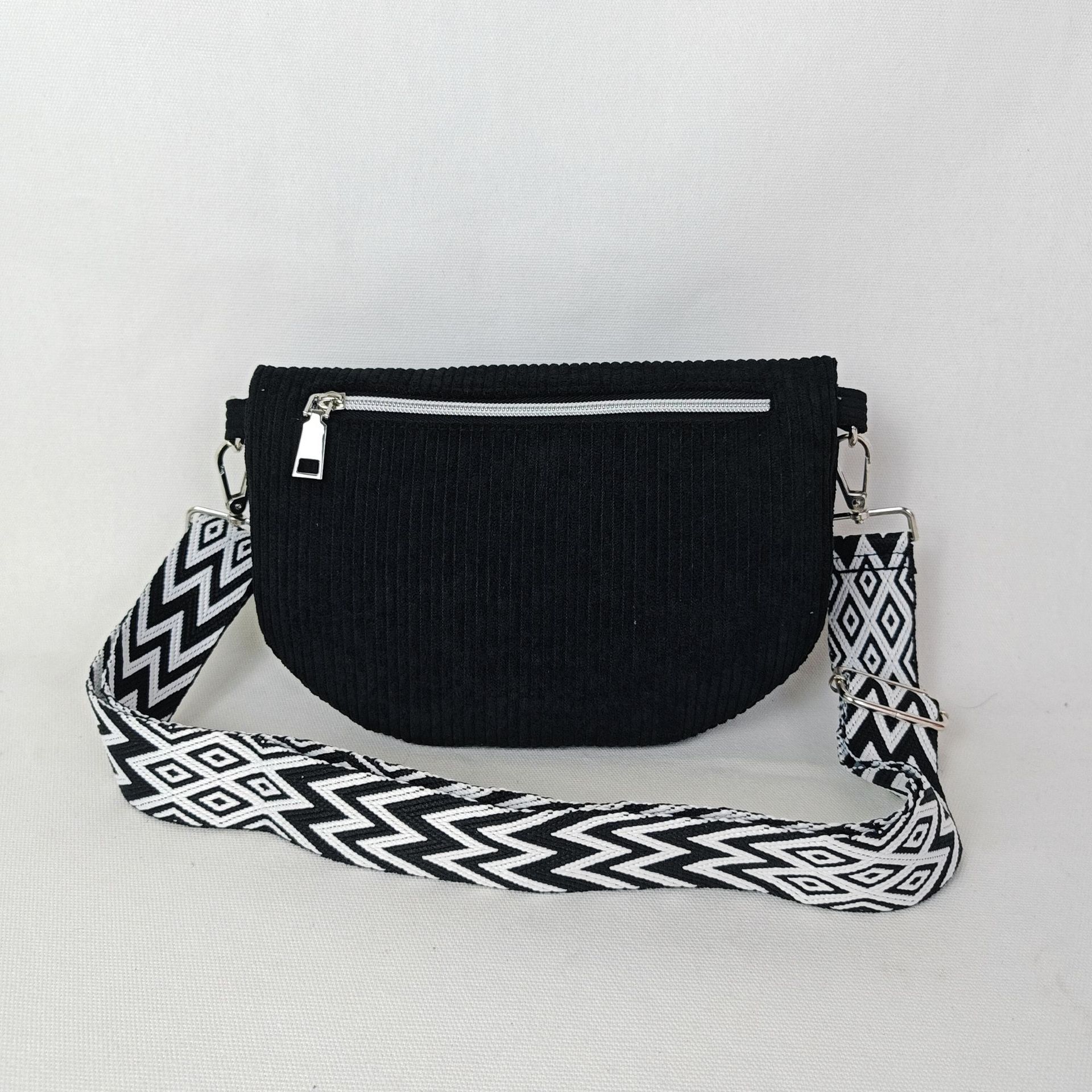 2026 Hot-Selling New Crossbody Fresh Style Women's Fashion Versatile Striped Corduroy Waist Bag - Image 4