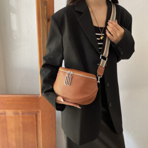 Cross-border Wholesale Handbags, New Korean-style Versatile Fashion Soft Leather Saddle Crossbody Bag, Trendy Small