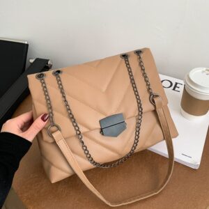 Women’s 2026 Spring Summer Large Capacity Envelope Quilted Embroidered Shoulder Chain Crossbody Bag