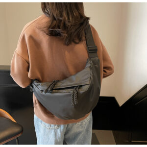 Unisex High-End Crossbody Women, Large Capacity Dumpling Bag, Fashionable Versatile Motorcycle Riding Bag For Men