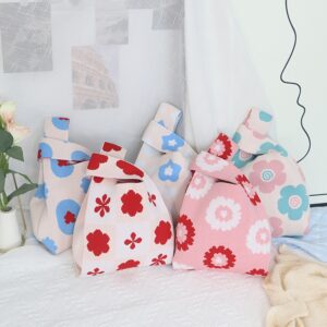 New INS Spring Knitted Handbag Small Tote For Outings And Travel Korean Style Fashion Essential Basket Bag