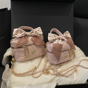 Trendy Quilted Chain For Women 2026 New Spring Casual Mini Box High-end Crossbody Bag