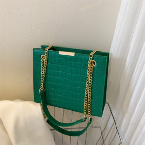 2026 New Luxury Solid Color Women Chain Crossbody Bag Trendy Designer Leisure Shoulder Messenger Handbag