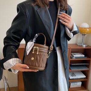 Quilted Embroidery For Women 2026 New Style Fortune Bucket Shoulder Versatile High-end Crossbody Bag Handbag