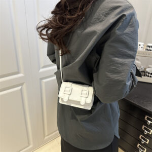 Summer New Casual Niche Design Small Square Fashion Trend Foreign Texture Women’s Shoulder Messenger Bag