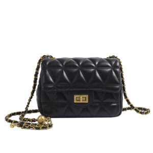 Fashionable Shoulder New Diamond Chain Niche Classic Large-capacity Underarm Bag, The Best Choice For Beauties!