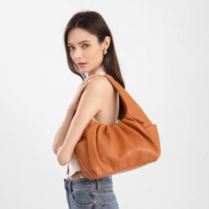 New 2026 Summer Niche Handbag Clutch Wrinkled Texture Cloud Fashion Horn Large Women’s Bag
