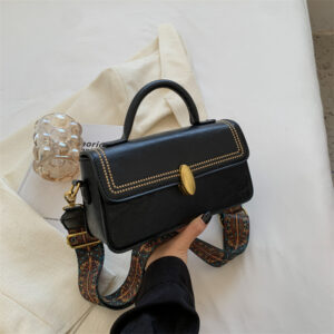 Advanced Texture 2026 Autumn/Winter New Crossbody Bag Women’s Popular Versatile One Shoulder Handheld Small
