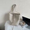 Beige without pendants