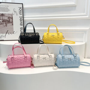 Heart Embroidery Small 2026 Summer New Trendy Fashion Handbag Korean Versatile Commuter Travel Crossbody Bag