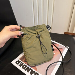 Korean Style Fashion Mini Phone 2026 New Personalized Drawstring Shoulder Versatile Casual Lightweight Crossbody Bag For