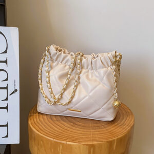 Women’s Soft Leather Large Capacity Fashion Pleated Chain Shoulder Casual Drawstring Crossbody Bag