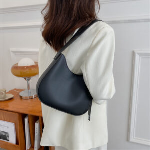 Feel Women’s Underarm 2026 Summer Simple Trendy Side Strap Lock Texture Large Capacity Shoulder Bag Versatile